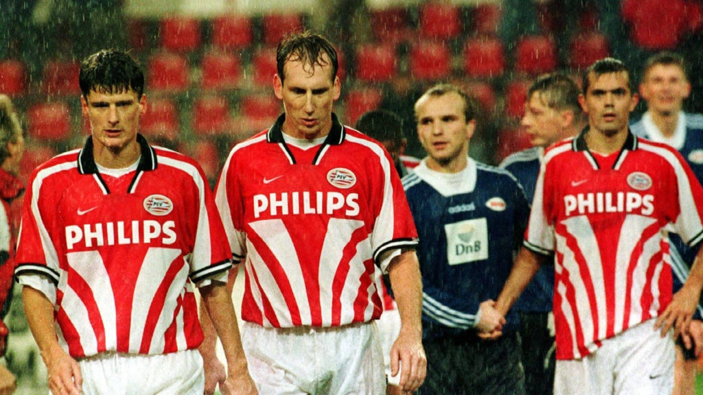 PSV 1996/97 HOME SHIRT (SIZE M)
