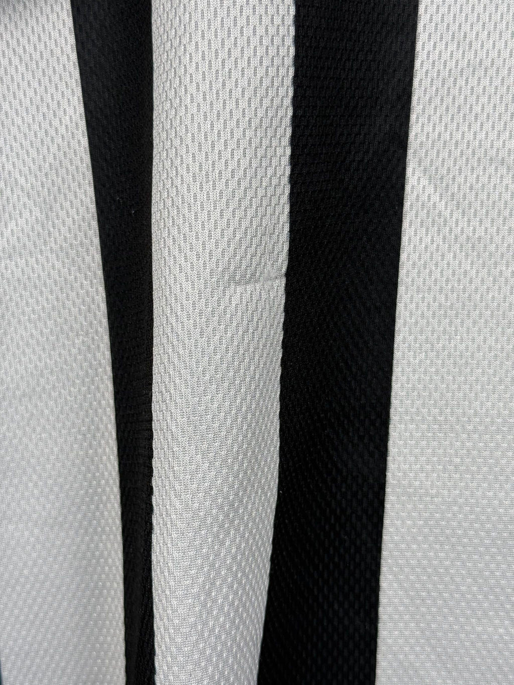 JUVENTUS 1996/97 HOME SHIRT (SIZE XL)