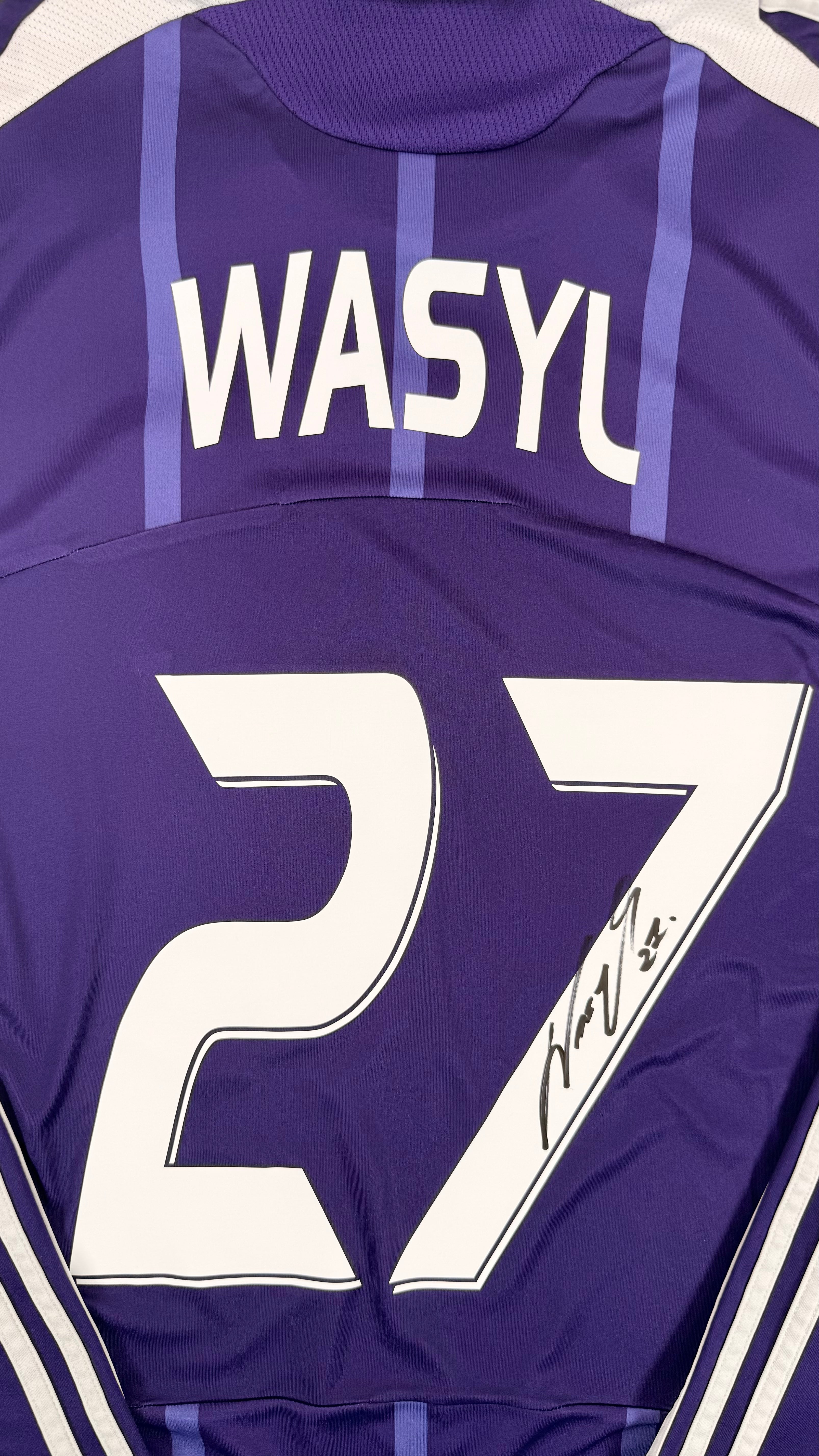RSC ANDERLECHT 2008/09 AWAY SHIRT L/S - SIGNED #27 WASILEWSKI (SIZE M)