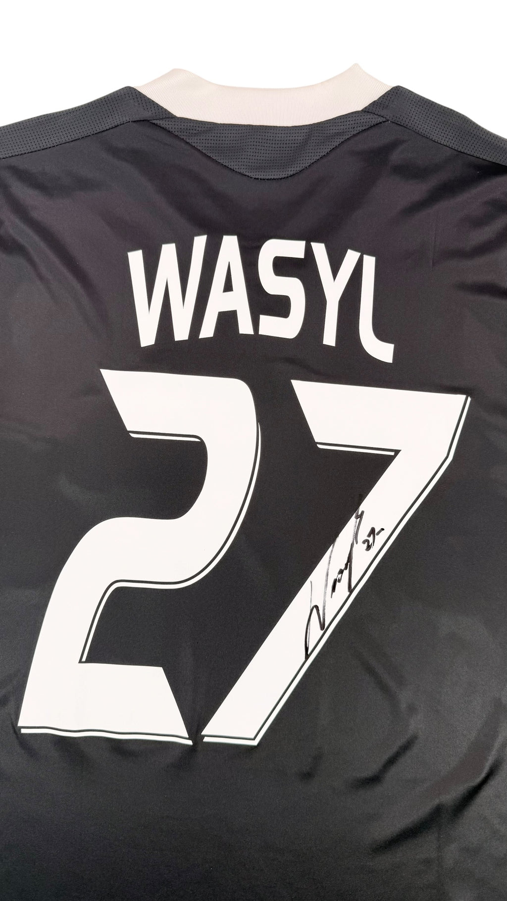 RSC ANDERLECHT 2010/11 AWAY SHIRT - SIGNED #27 WASILEWSKI (SIZE M)