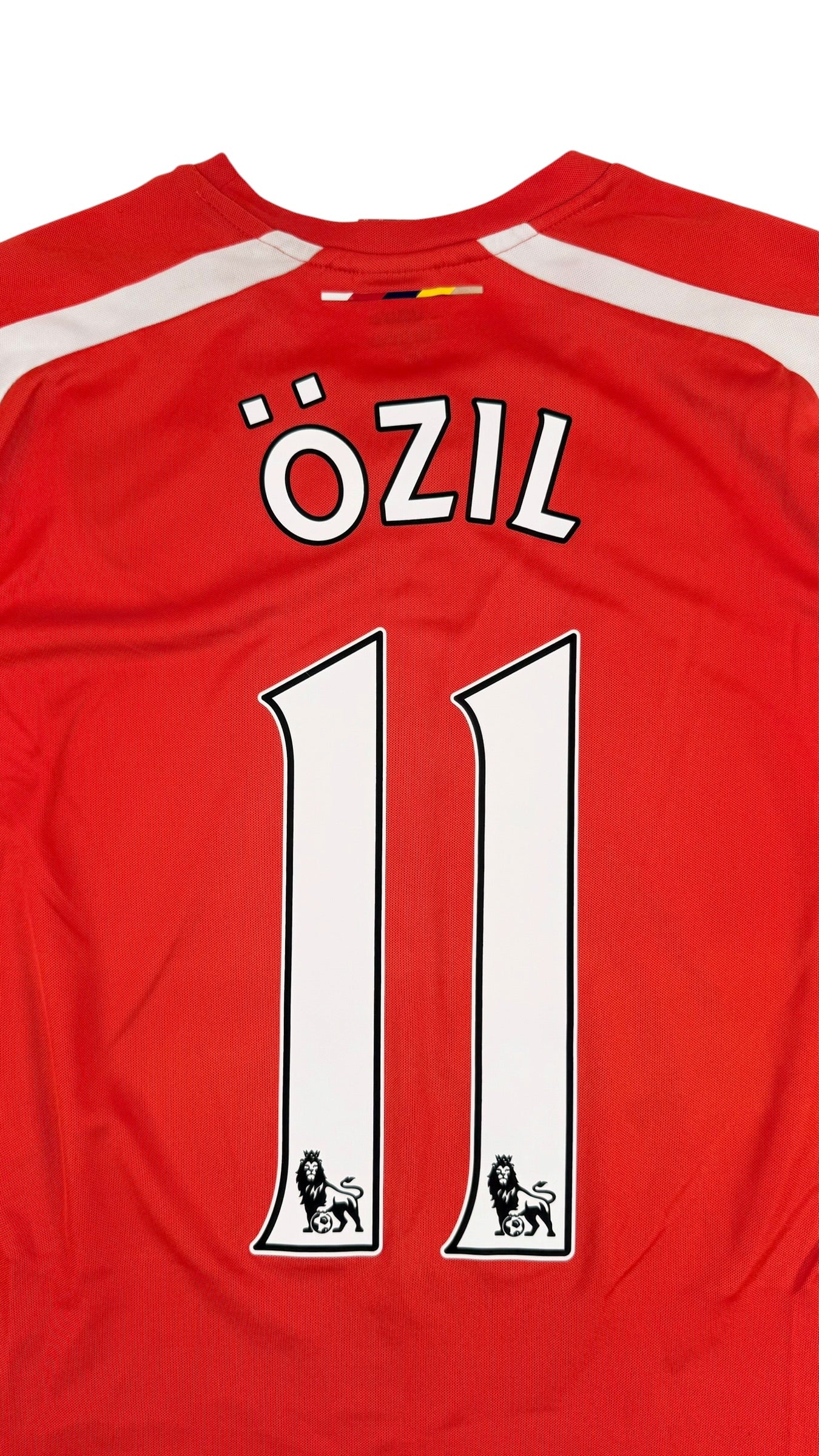 ARSENAL 2014/15 HOME SHIRT - #11 ÖZIL (SIZE M)