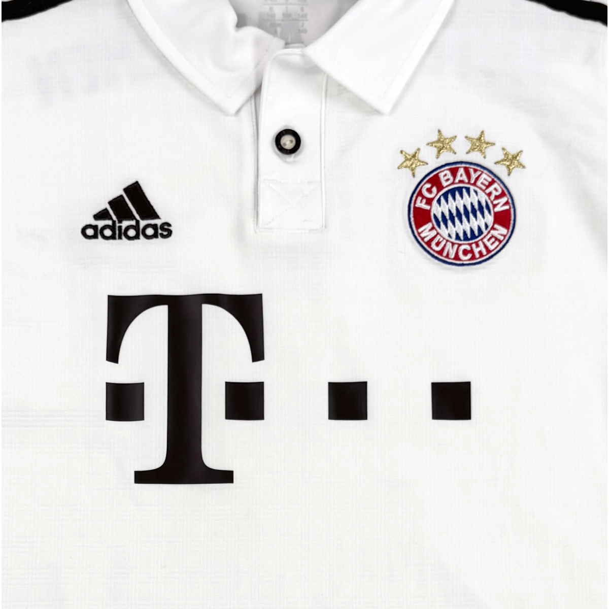 BAYERN MUNICH 2013/14 AWAY SHIRT - #25 MÜLLER
