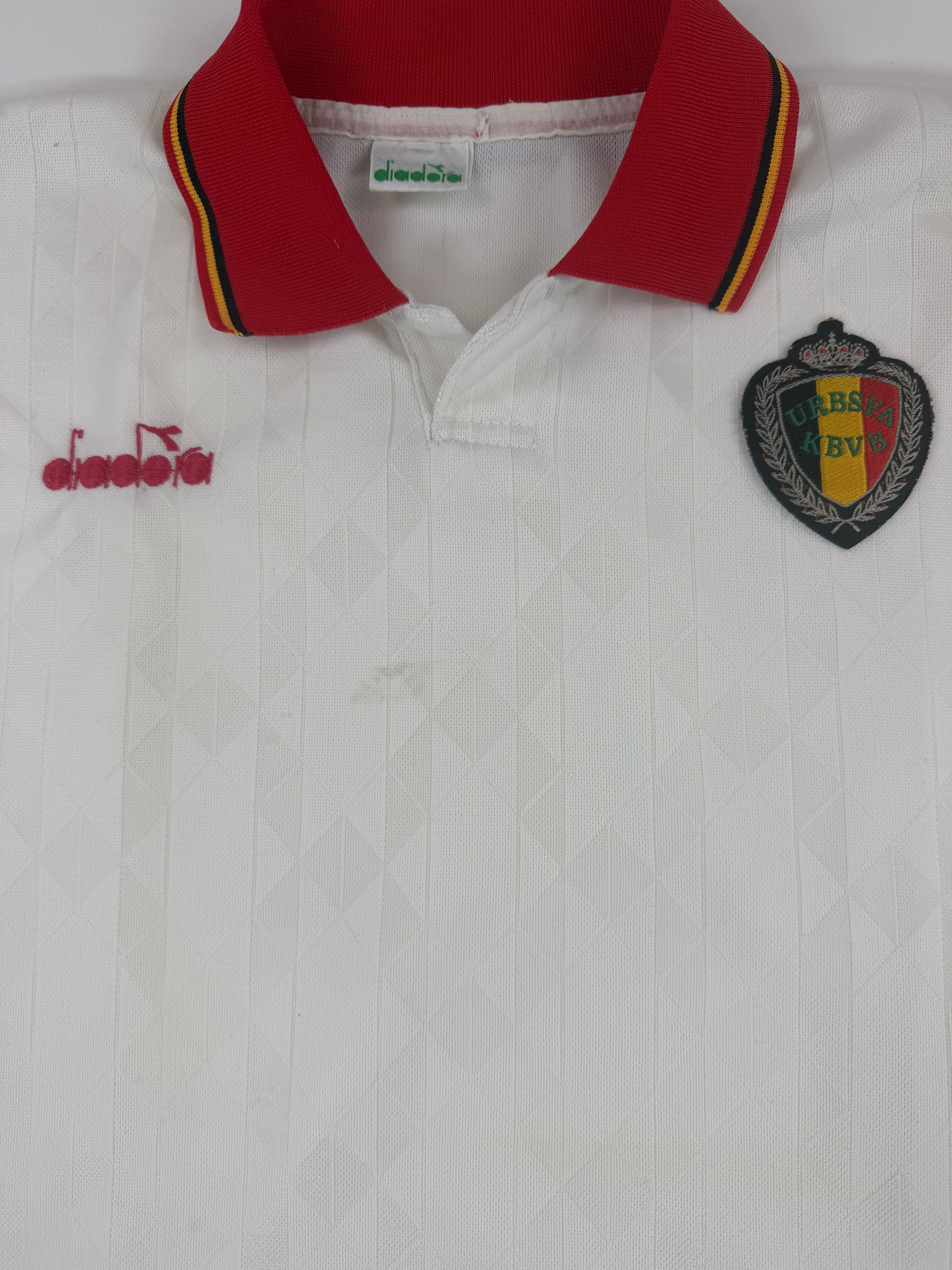 BELGIUM 1992/1993 AWAY SHIRT (SIZE M)