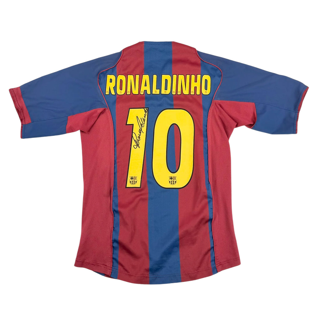 Barcelona 2004_05 home shir tRonaldinho signed