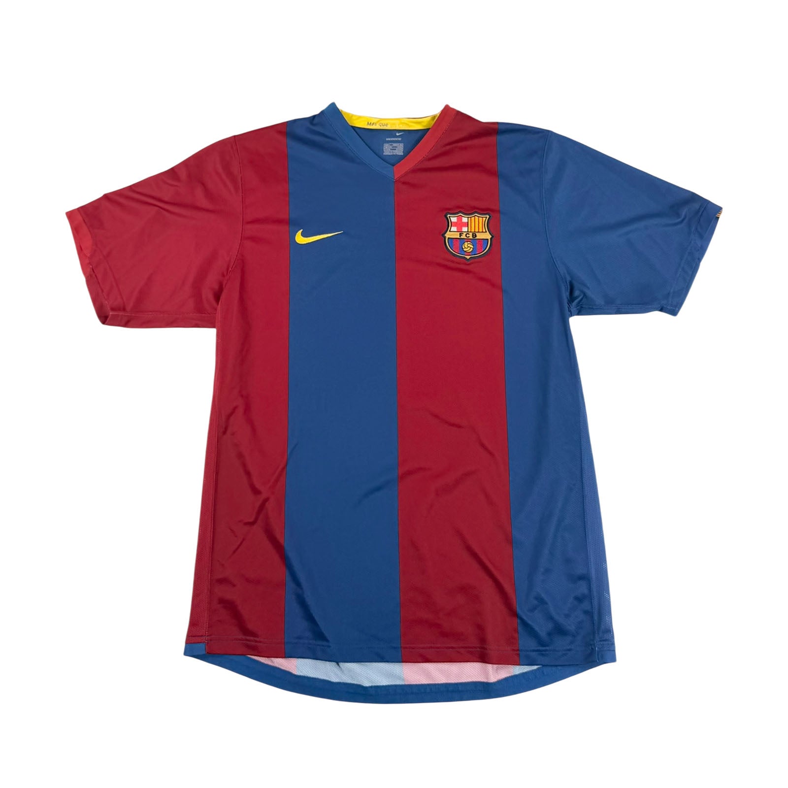 Barcelona 2006_07 home shirt Ronaldinho signed