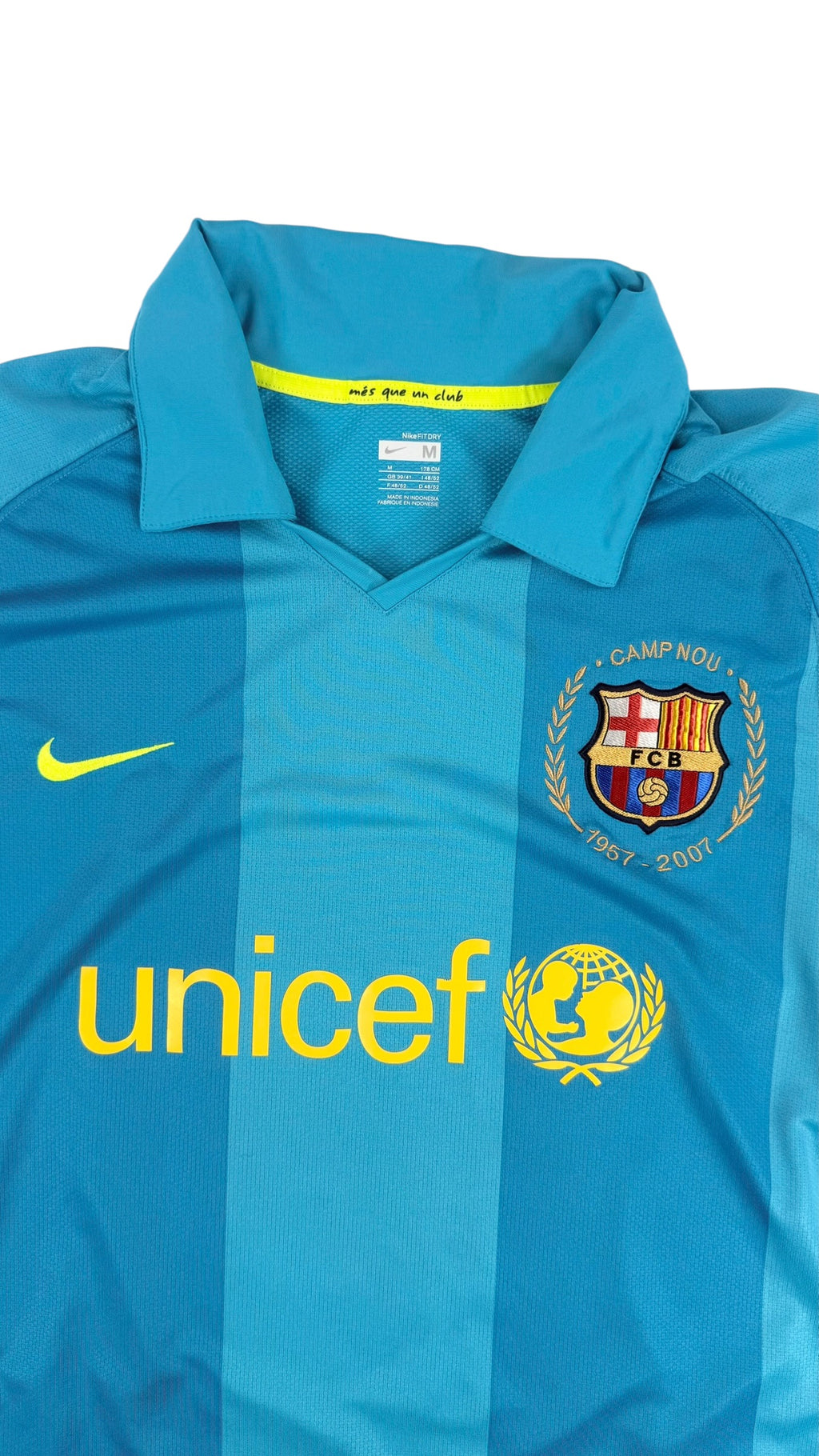 FC BARCELONA 2007/08 AWAY SHIRT - SIGNED #10 RONALDINHO (SIZE M)