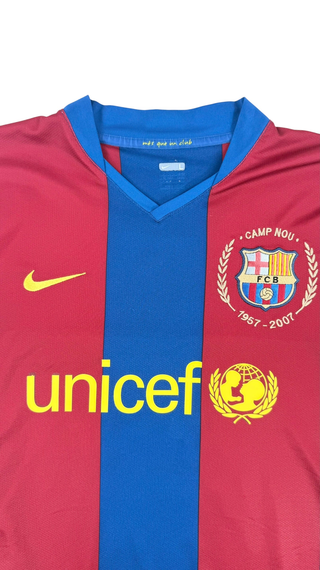 FC BARCELONA 2007/08 HOME SHIRT - SIGNED #10 RONALDINHO (SIZE L)