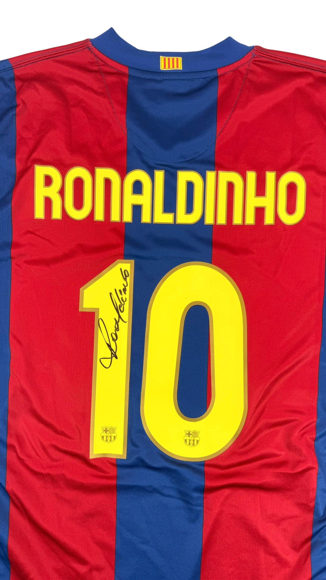 FC BARCELONA 2007/08 HOME SHIRT - SIGNED #10 RONALDINHO (SIZE L)