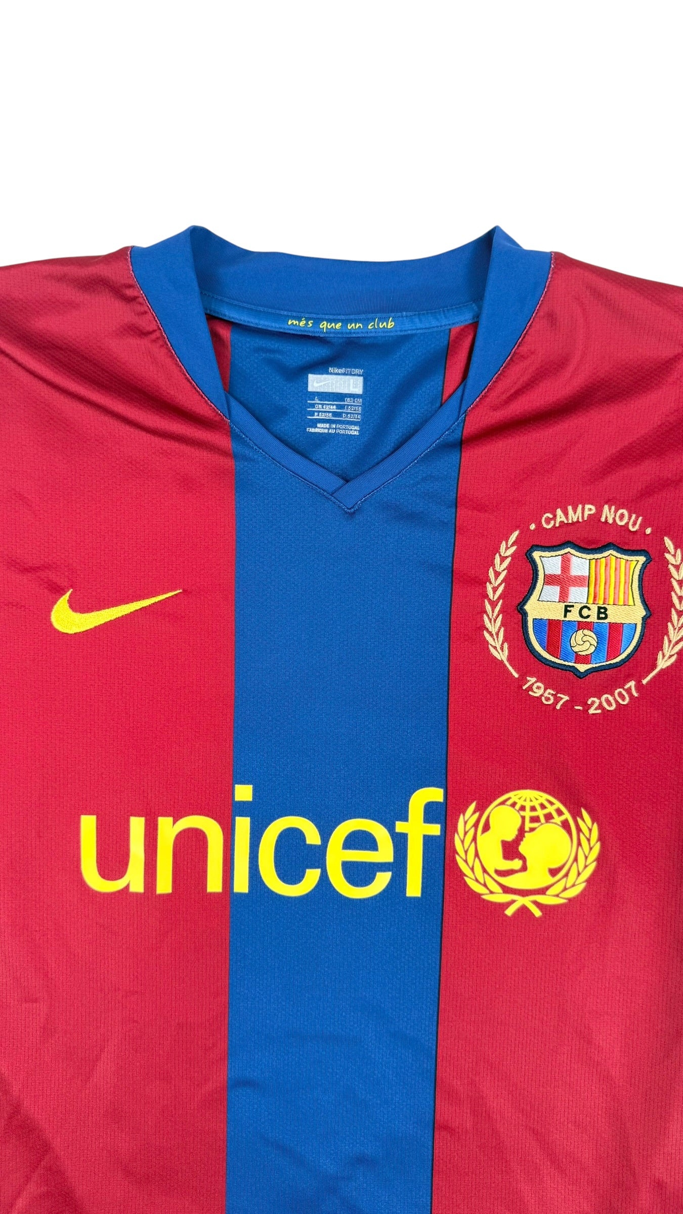 FC BARCELONA 2007/08 HOME SHIRT - SIGNED #10 RONALDINHO (SIZE L)