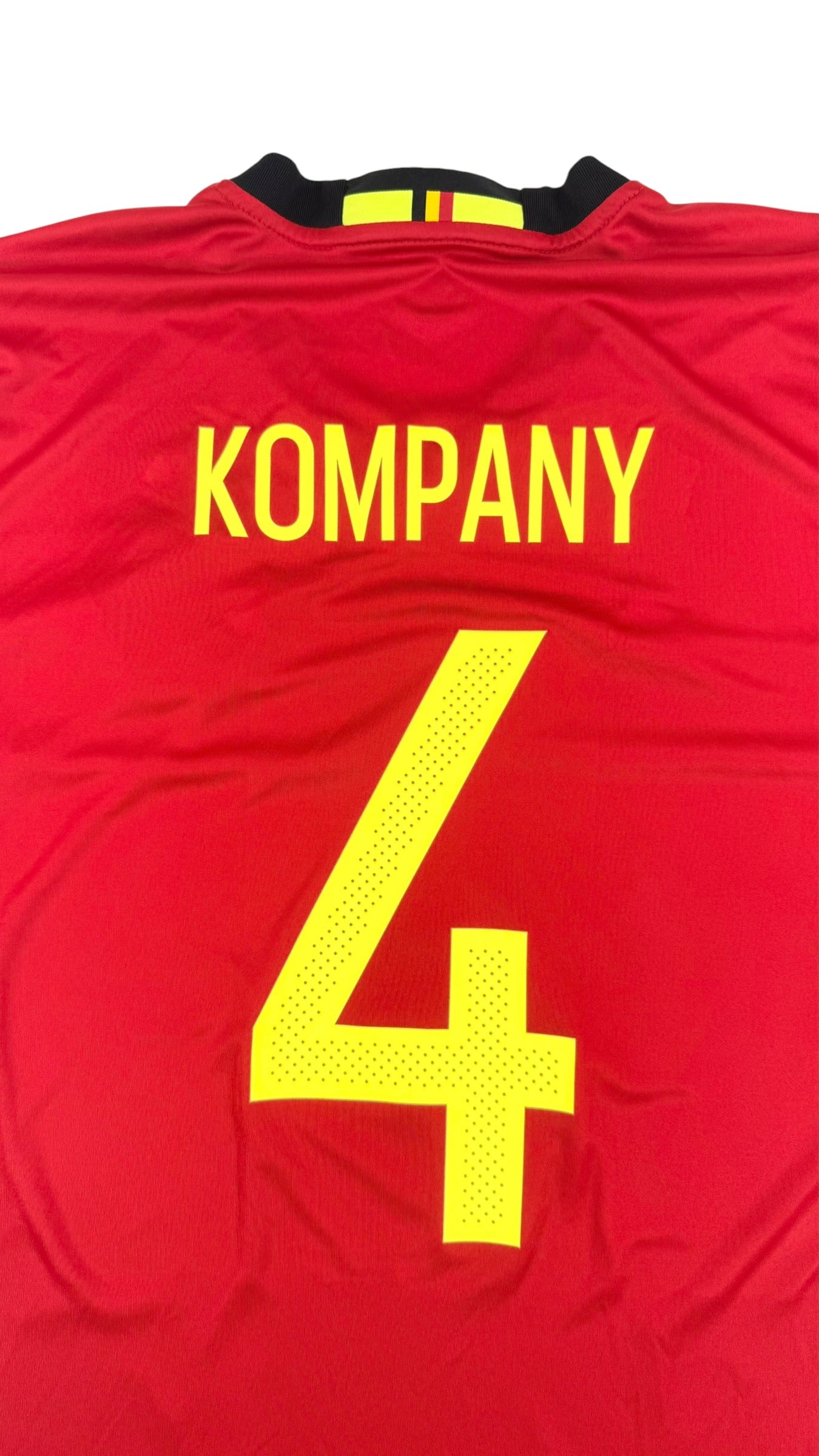 BELGIUM 2016/17 HOME SHIRT - #4 KOMPANY (SIZE L)