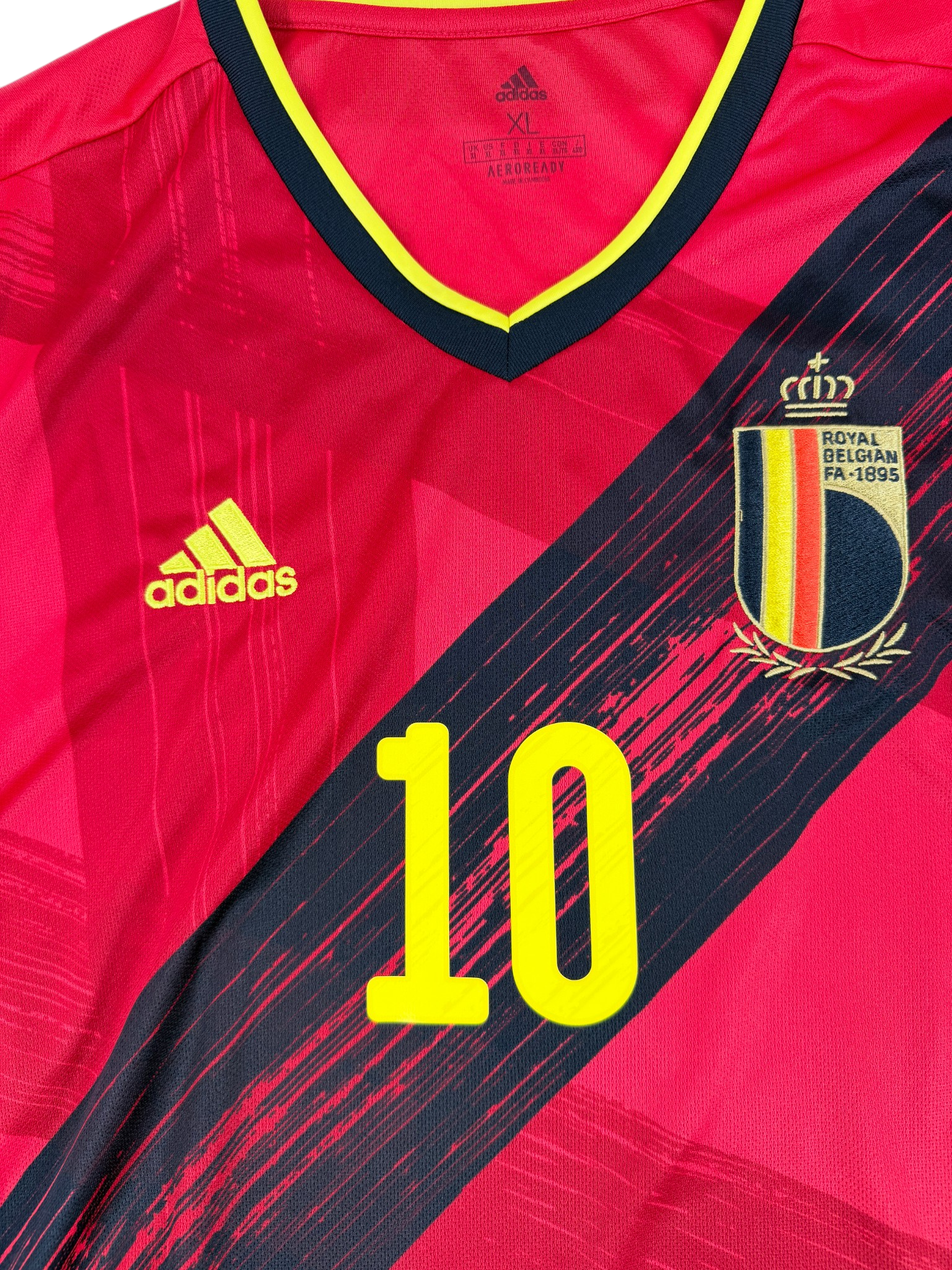 BELGIUM 2020/21 HOME SHIRT - #10 HAZARD (SIZE XL)