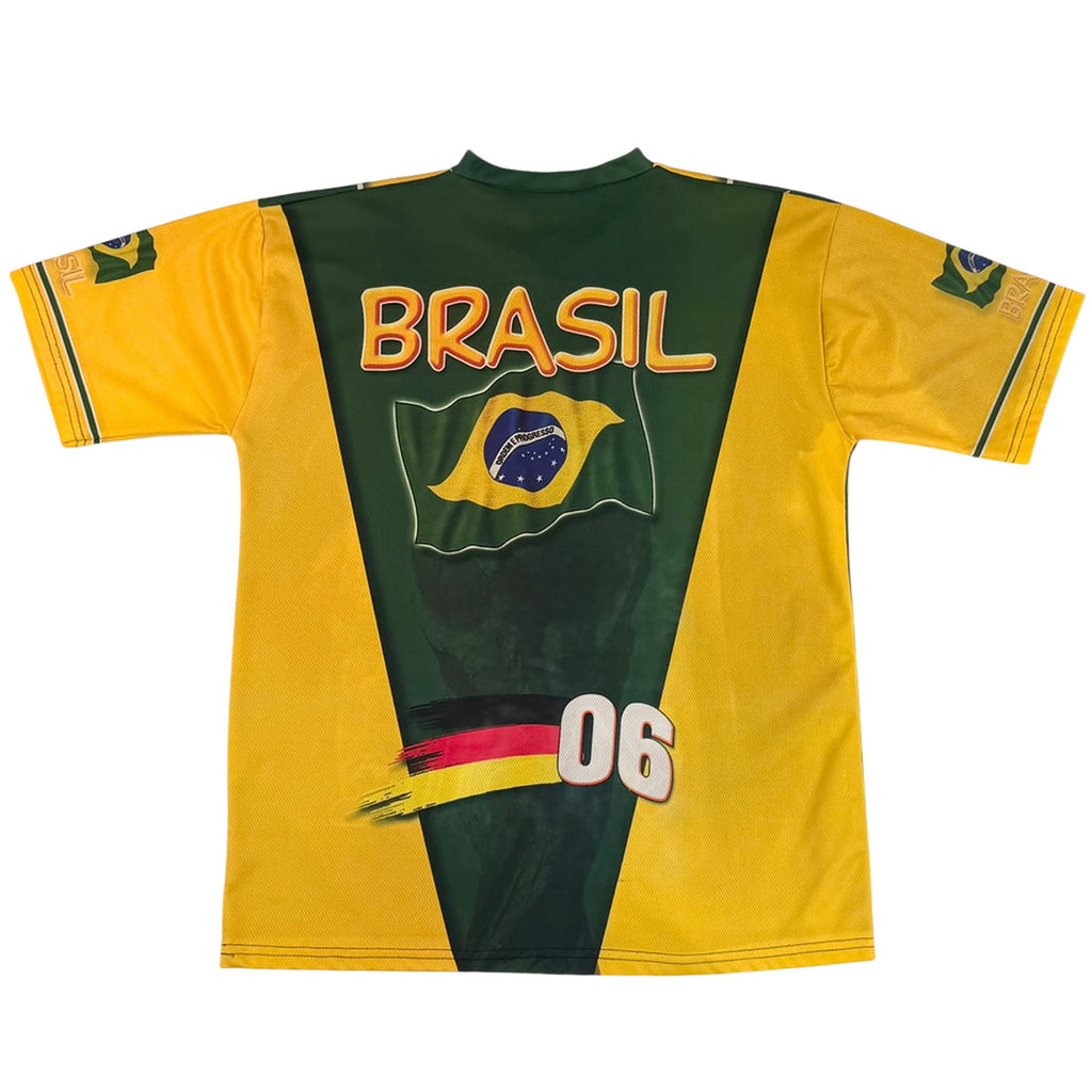BRAZIL 2006 BOOTLEG TEE - SIGNED BY BRAZILIAN LEGENDS (SIZE XL)