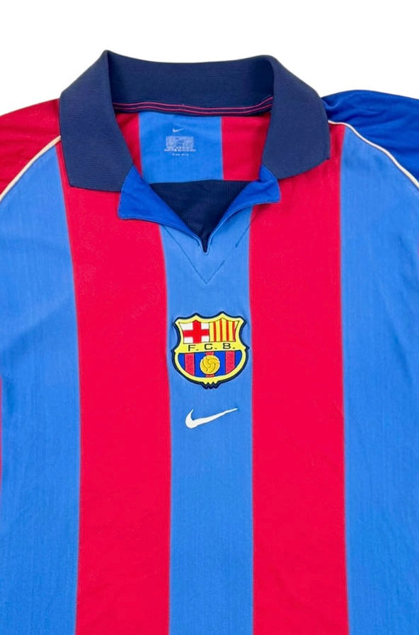 FC BARCELONA 2001/02 HOME SHIRT - #9 KLUIVERT (SIZE XL)
