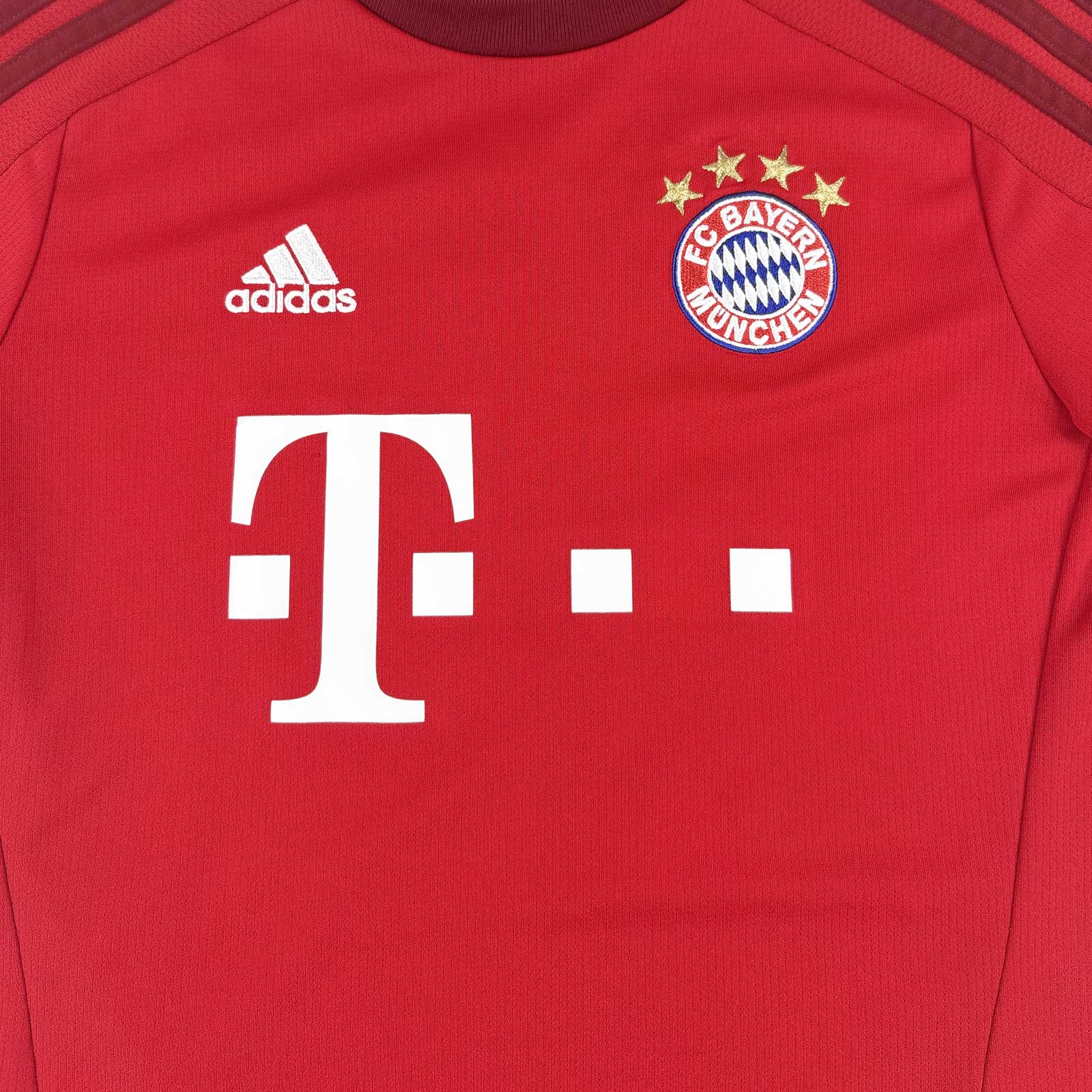 FC BAYERN MUNICH 2015/16 HOME SHIRT - #10 ROBBEN