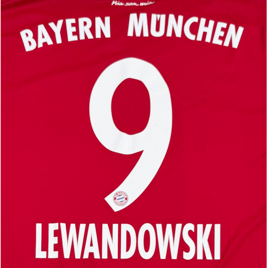 FC BAYERN MUNICH 2017/18 HOME SHIRT - #9 LEWANDOWSKI