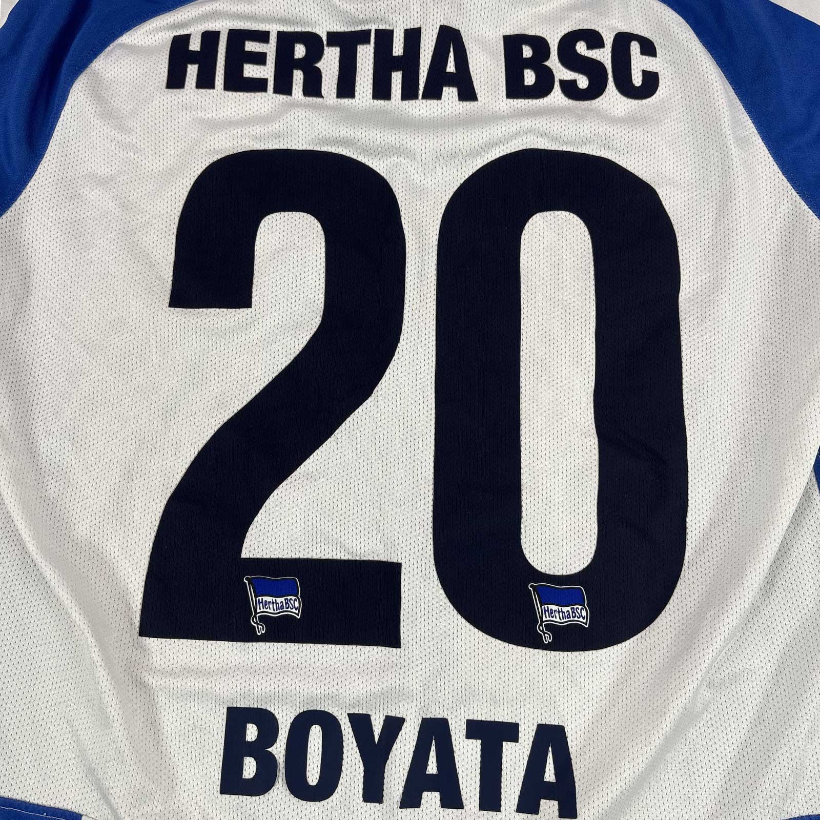 HERTHA BSC 2019/20 HOME SHIRT - SIGNED #20 BOYATA