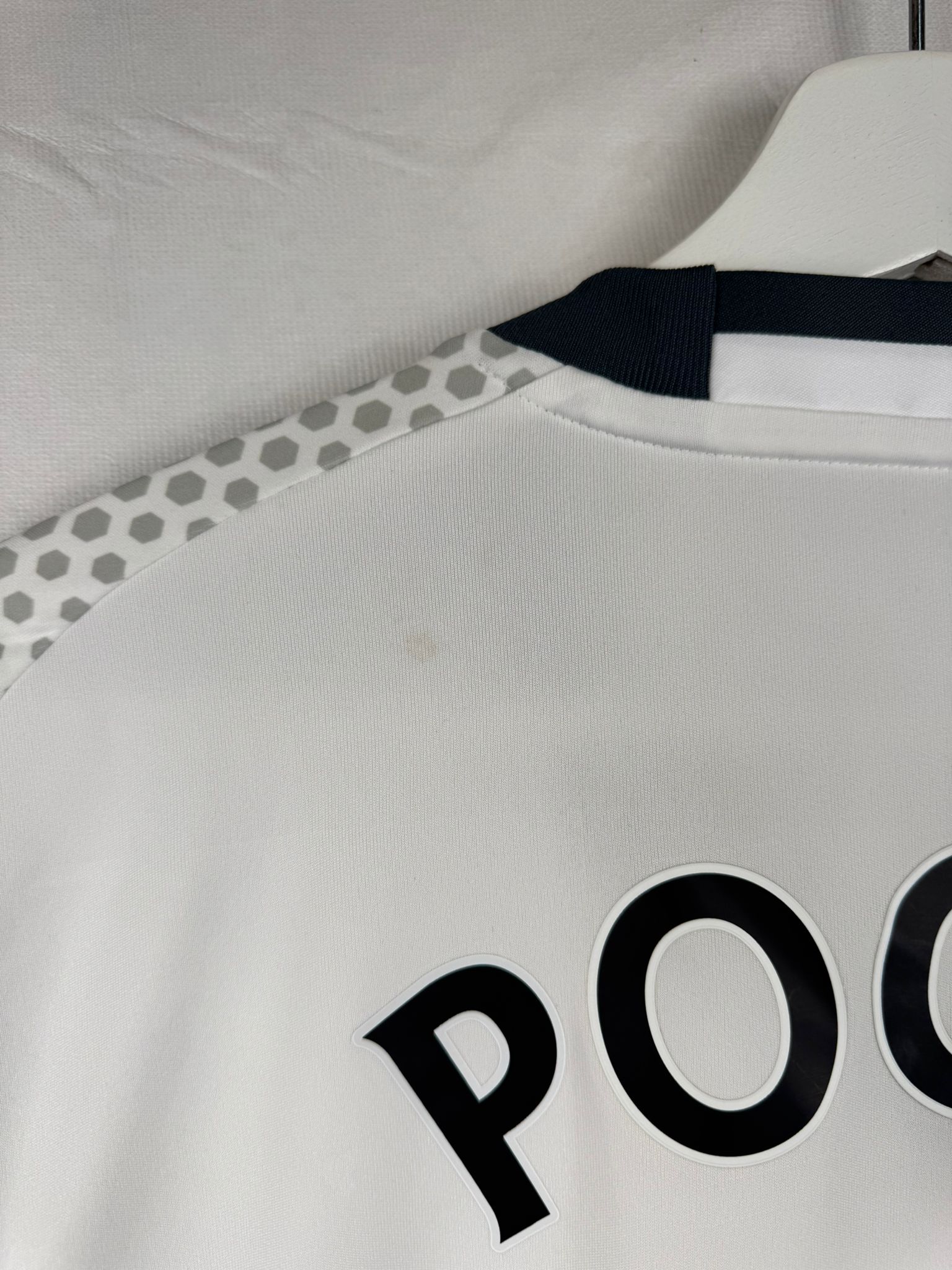 MANCHESTER UNITED 2016/17 THIRD SHIRT - #6 POGBA (SIZE L)