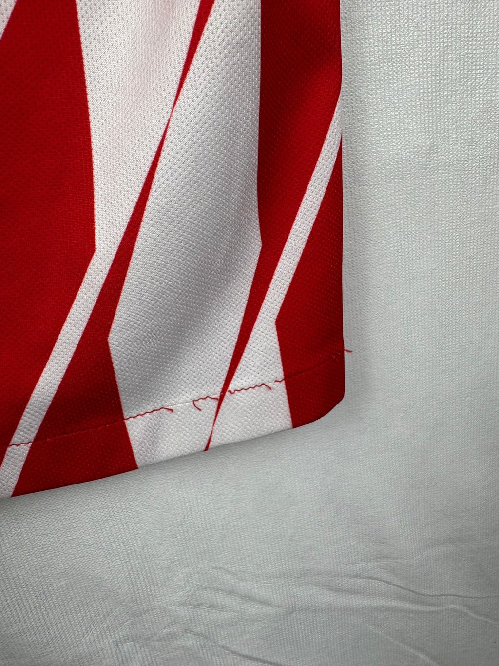 ATLETICO MADRID 2017/18 HOME SHIRT - #10 CARRASCO (SIZE M)