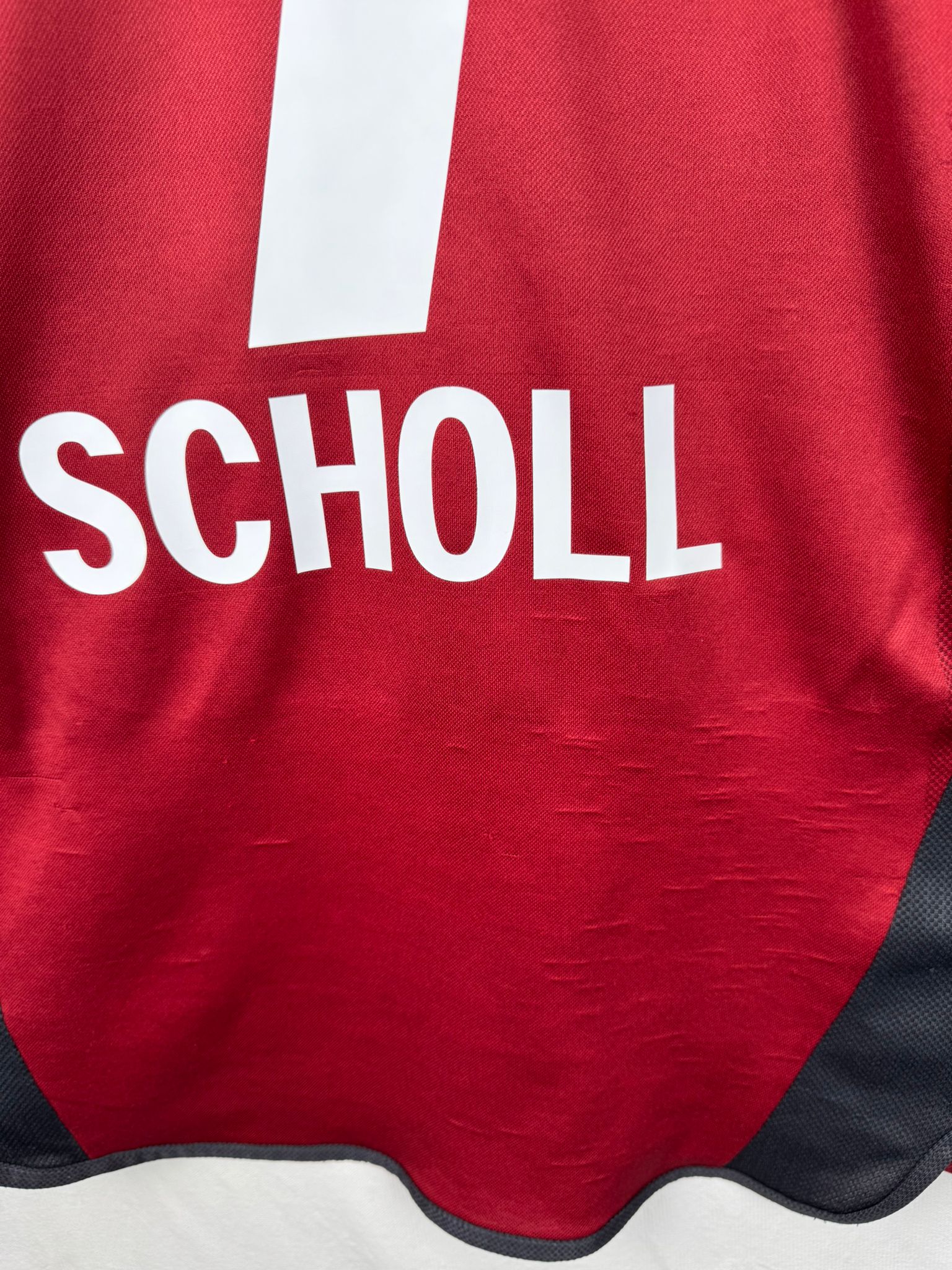 FC BAYERN MUNICH 2001/02 HOME SHIRT - #7 SCHOLL (SIZE S)