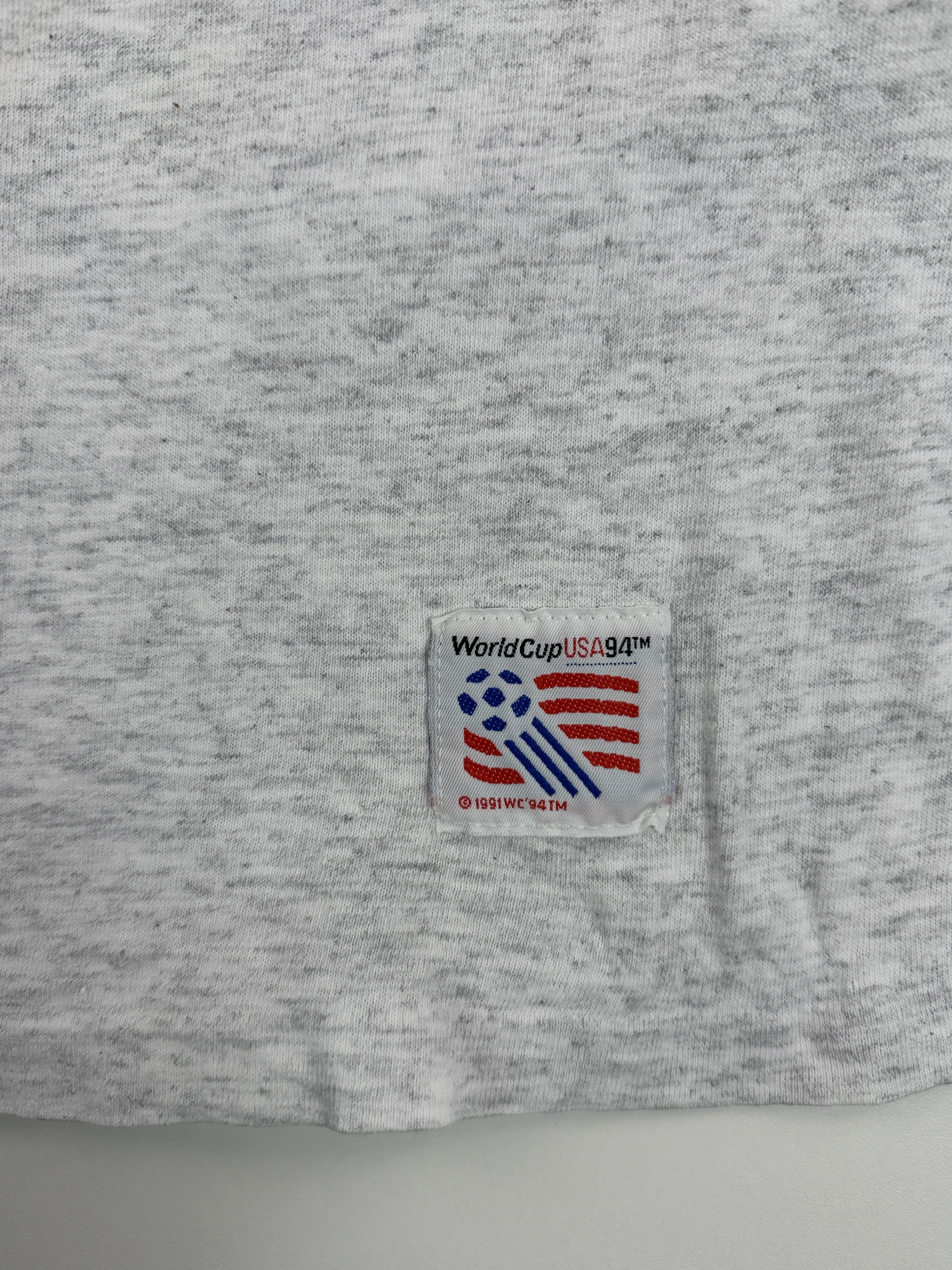WORLD CUP USA 1994 T-SHIRT (SIZE L)