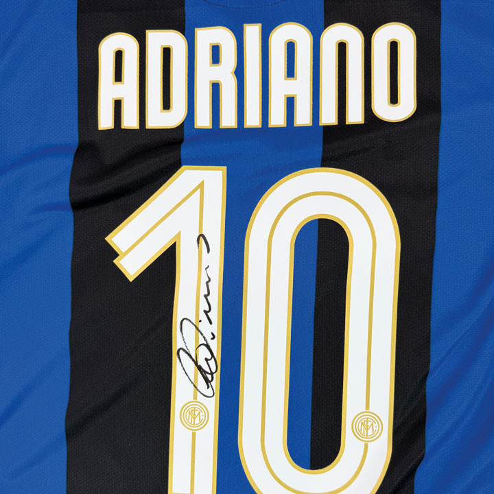 INTER MILAN 2008/09 HOME SHIRT – SIGNED #10 ADRIANO (SIZE M)