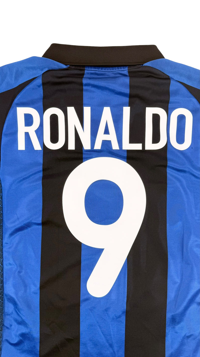 INTER 2001/02 HOME SHIRT - #9 RONALDO