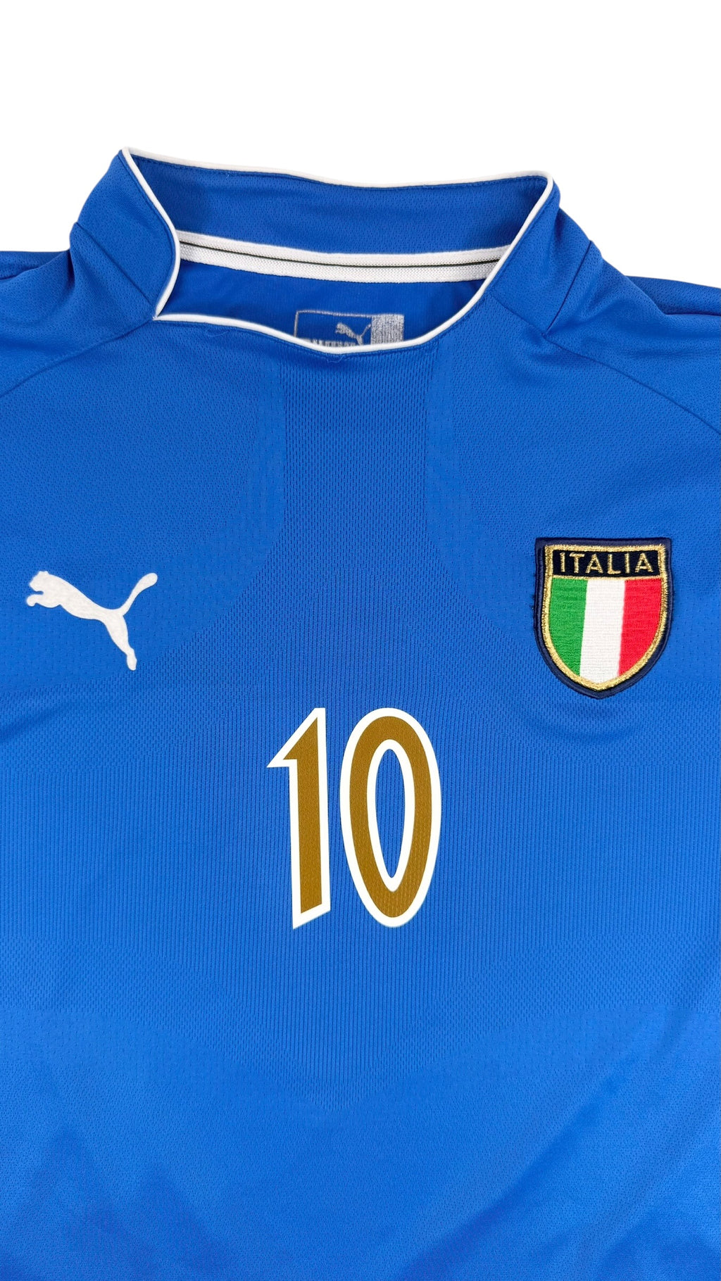 ITALY 2003/04 HOME SHIRT - #10 TOTTI (SIZE M)