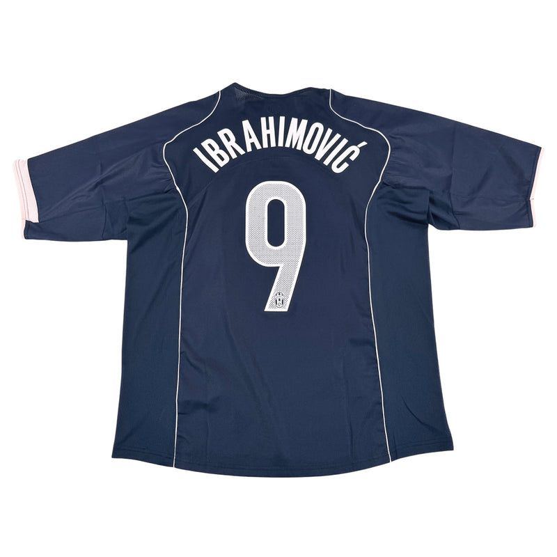 JUVENTUS 2004/05 AWAY SHIRT – #9 IBRAHIMOVIC (SIZE XL)