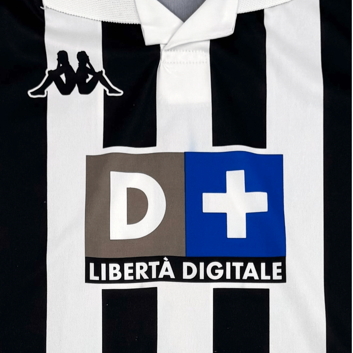 JUVENTUS 1998/00 HOME SHIRT - #21 ZIDANE