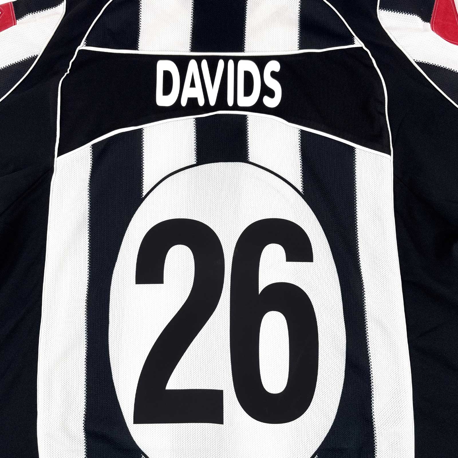 JUVENTUS 2002/03 HOME SHIRT #26 DAVIDS (SIZE XL)
