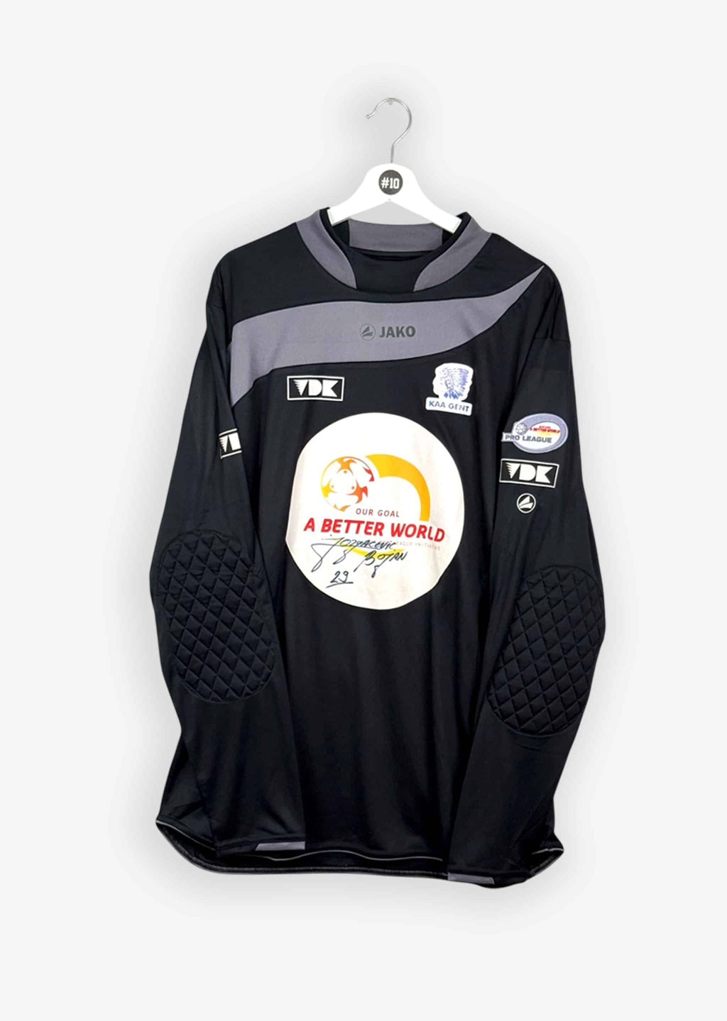 KAA GENT 2011/12 GK SHIRT - MATCHWORN/ISSUED SIGNED #29 JORGACEVIC (SIZE XL)