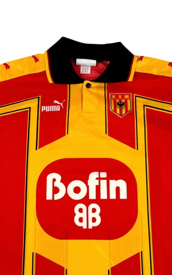 KV Mechelen 2000 2001 Home Shirt Front Detail