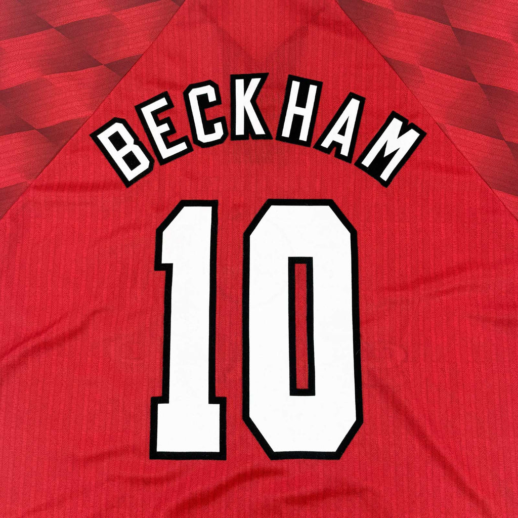 MANCHESTER UNITED 1996/98 HOME SHIRT - #10 BECKHAM