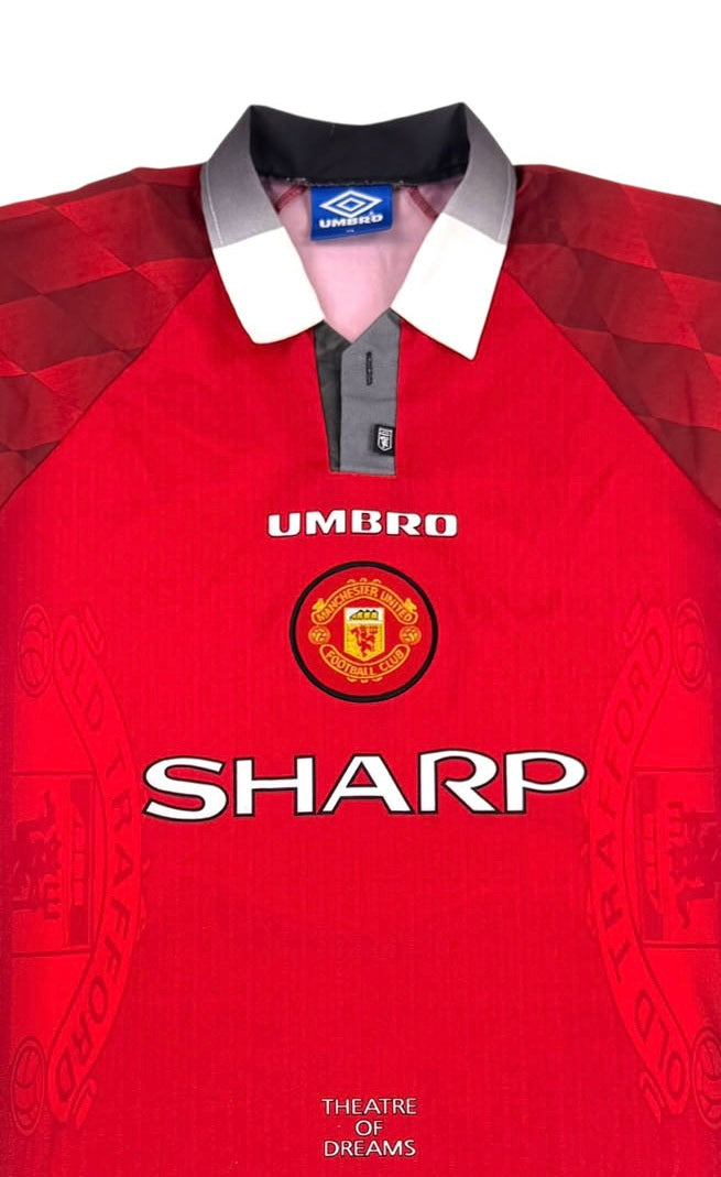 MANCHESTER UNITED 1996 98 HOME SHIRT 7 CANTONA Front Detail