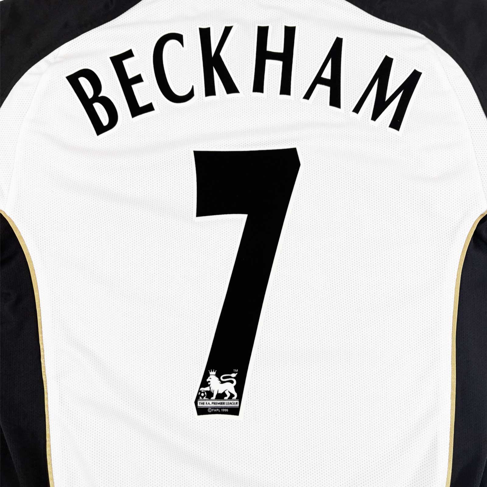 MANCHESTER UNITED 2001/02 AWAY SHIRT - #7 BECKHAM 