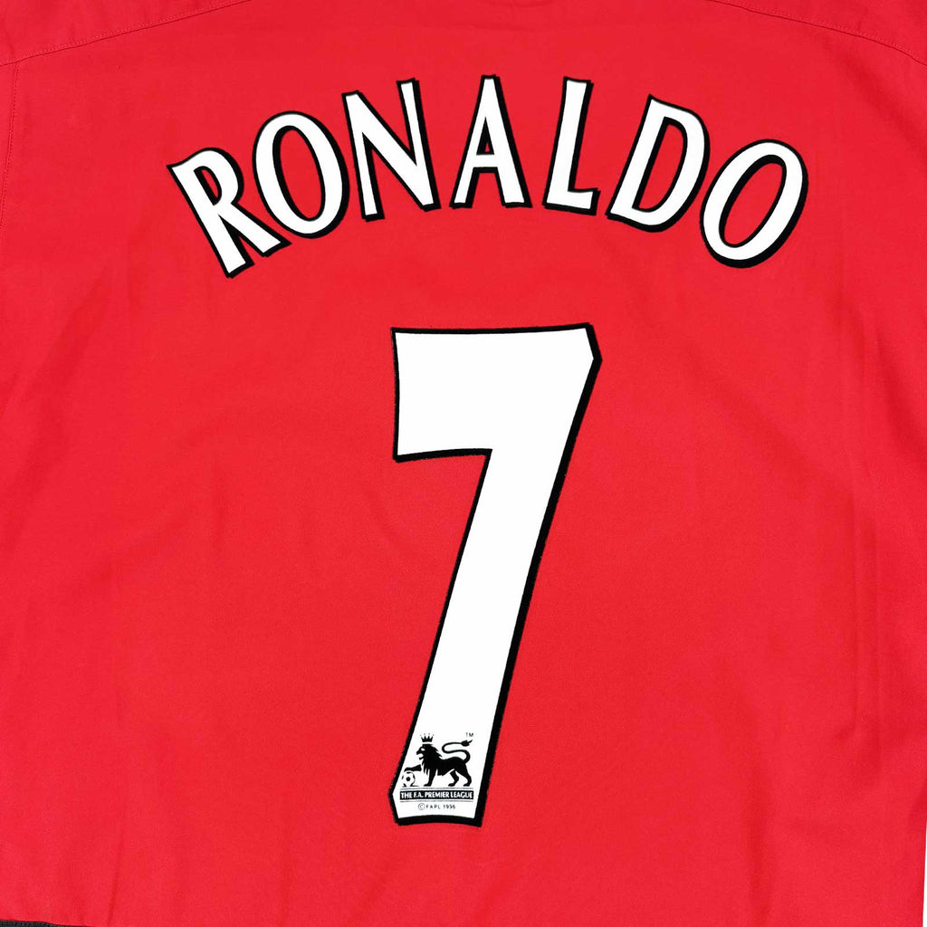 MANCHESTER UNITED 2002/04 HOME SHIRT - #7 RONALDO