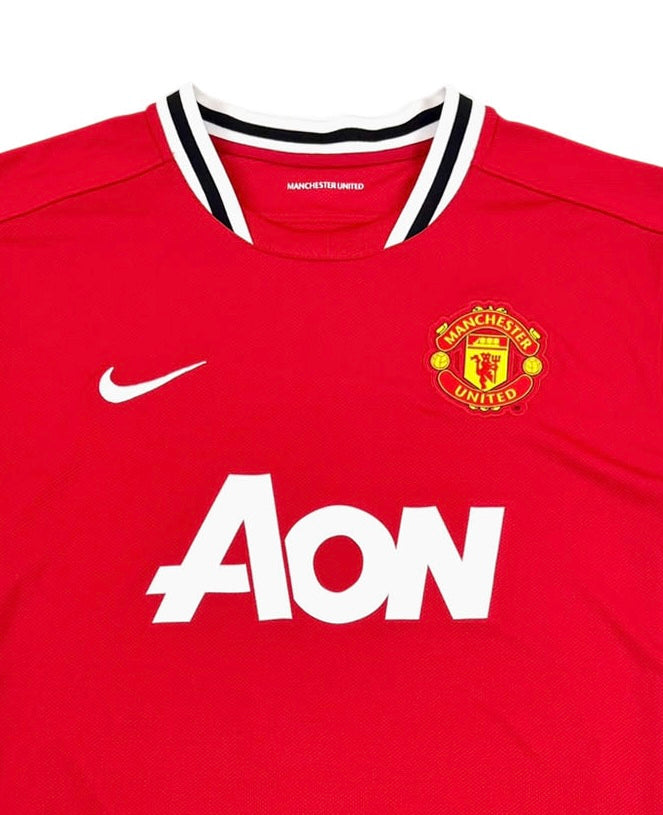 MANCHESTER UNITED 2011 12 HOME SHIRT 3 EVRA Front Detail