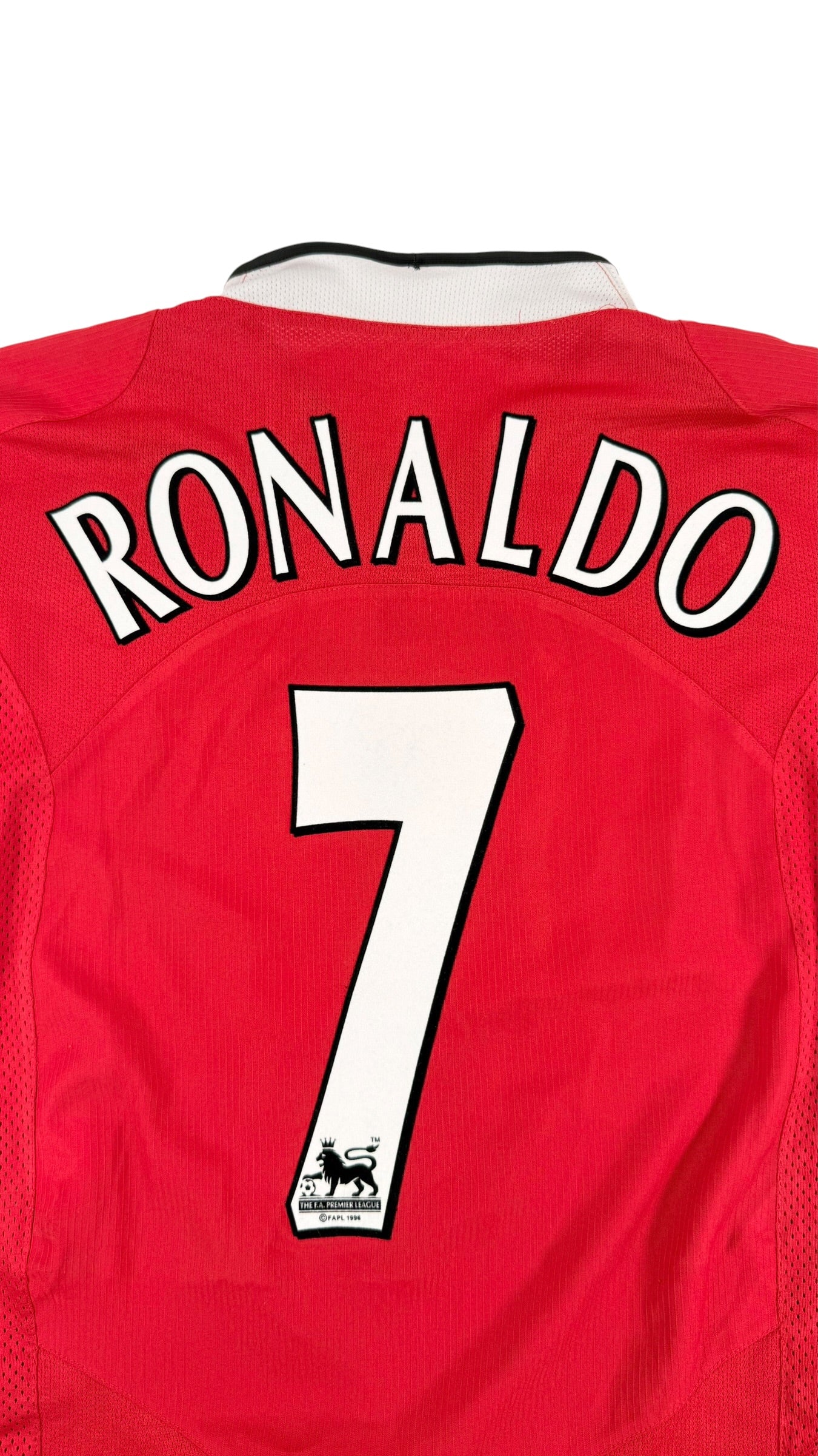MANCHESTER UNITED 2005/06 HOME SHIRT - #7 RONALDO (SIZE M)