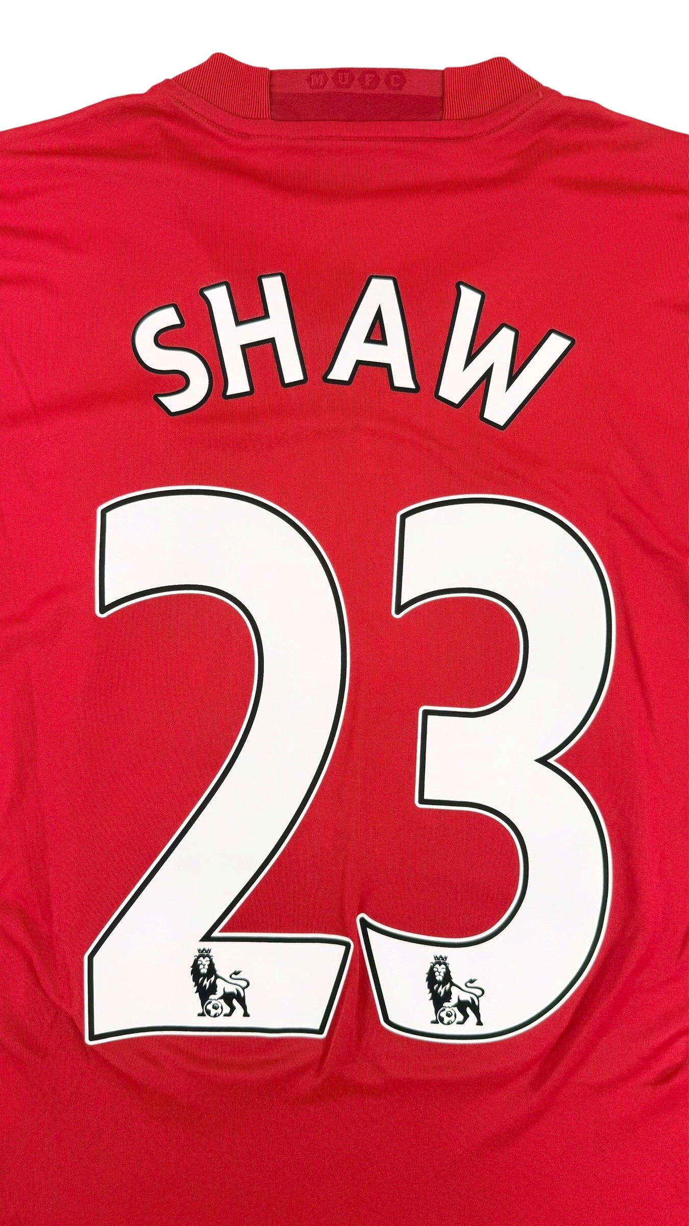MANCHESTER UNITED 2016/17 HOME SHIRT - #23 SHAW (SIZE S)