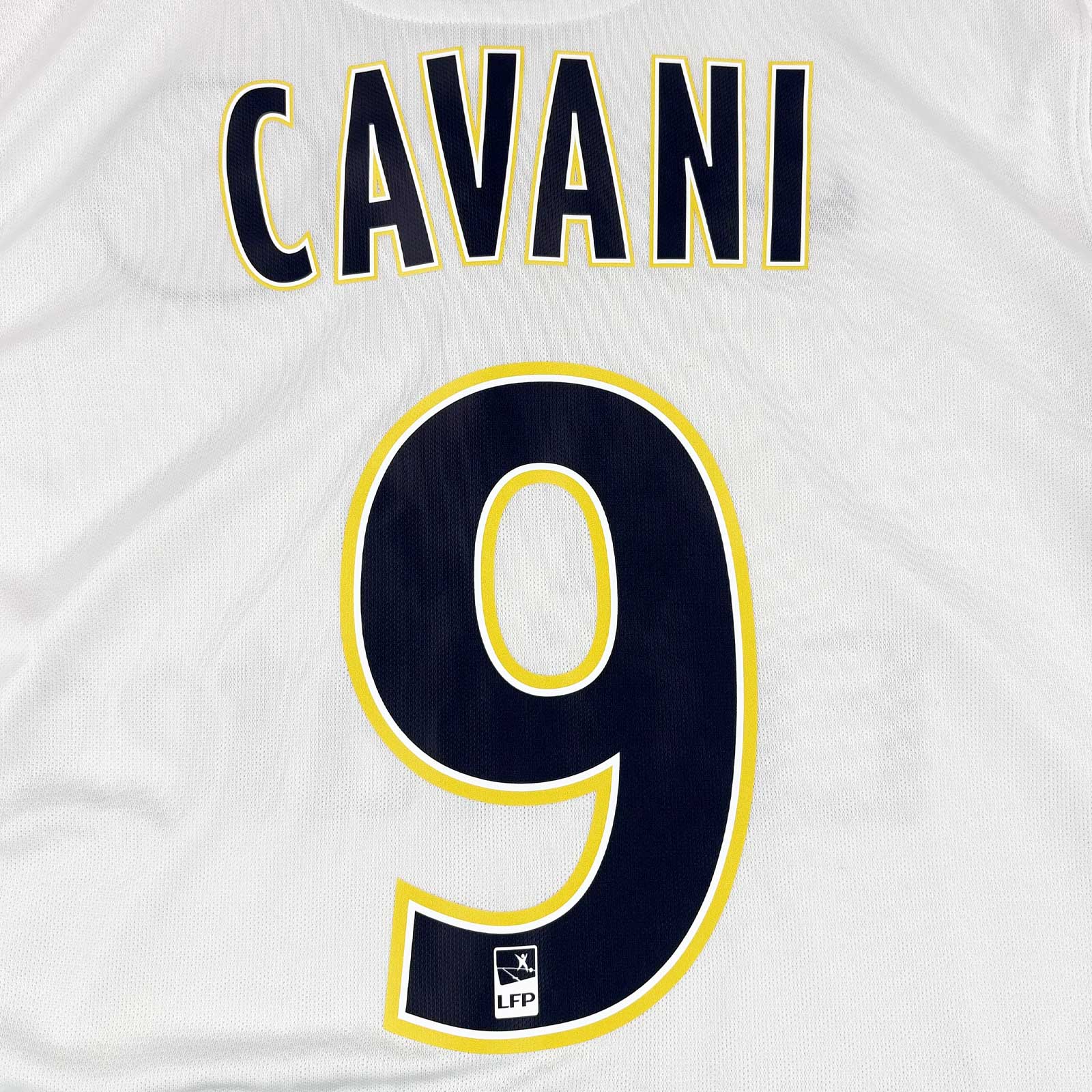 PARIS SAINT-GERMAIN 2014/15 AWAY SHIRT - #9 CAVANI (SIZE M)