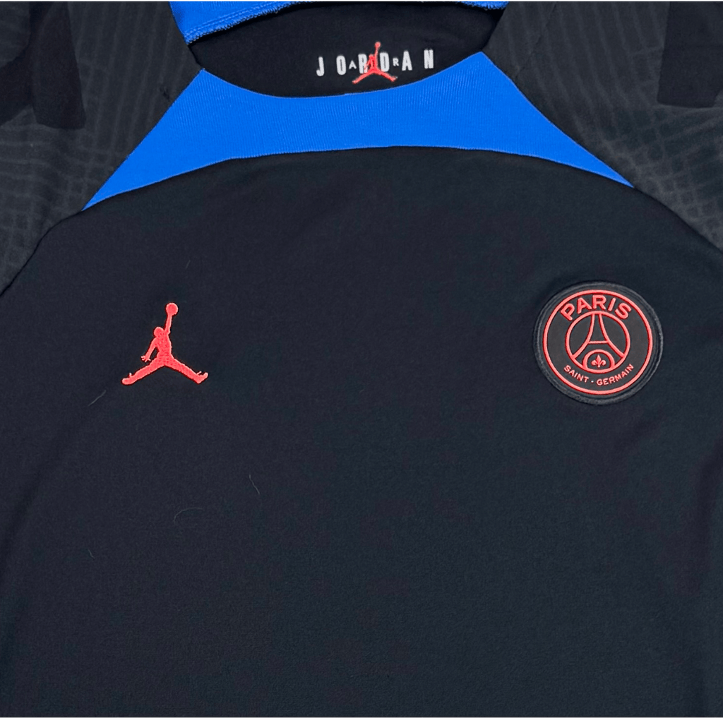 PARIS SAINT-GERMAIN TRAINING SHIRT 
