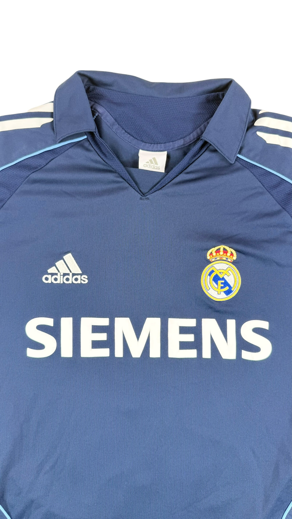 REAL MADRID 2005/06 AWAY SHIRT - #9 RONALDO (SIZE M)