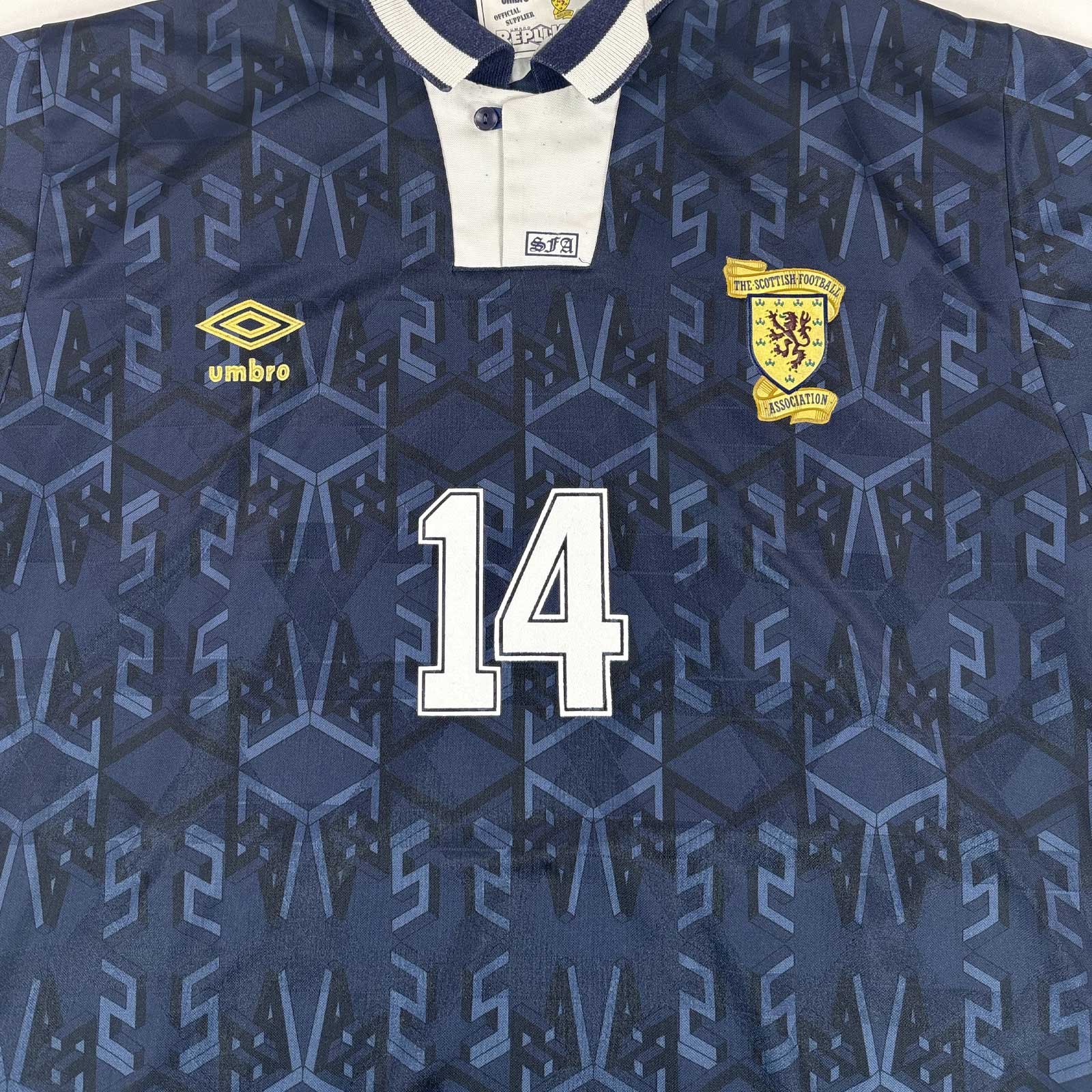 SCOTLAND 1991/94 HOME SHIRT - #14 GALLACHER 