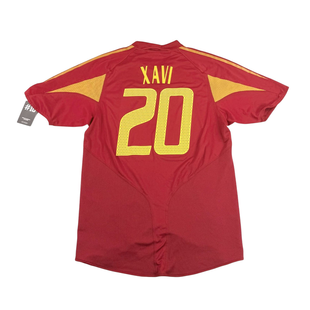 SPAIN 2004/05 HOME SHIRT - #20 XAVI (SIZE L)