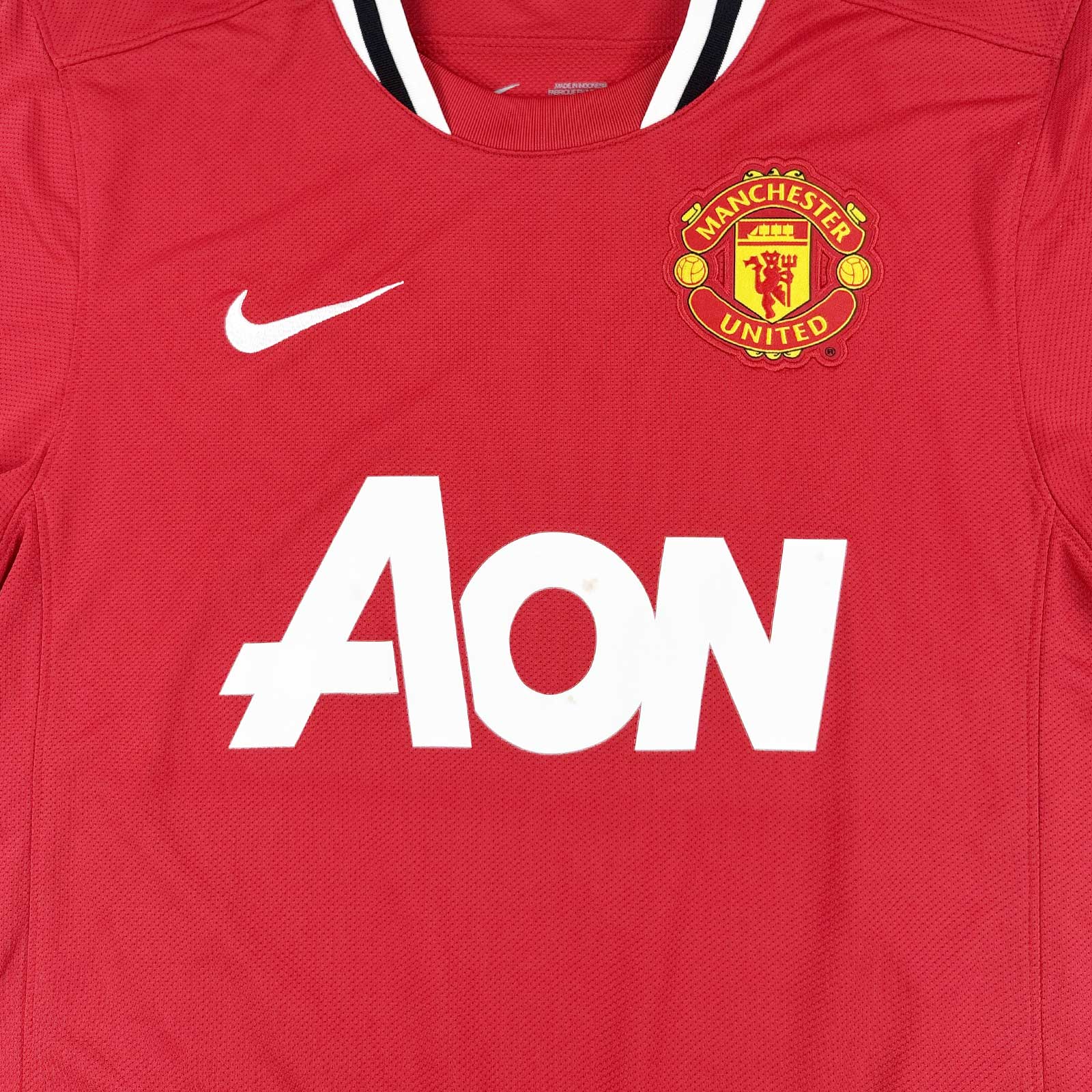 MANCHESTER UNITED 2011/12 HOME SHIRT - #17 NANI