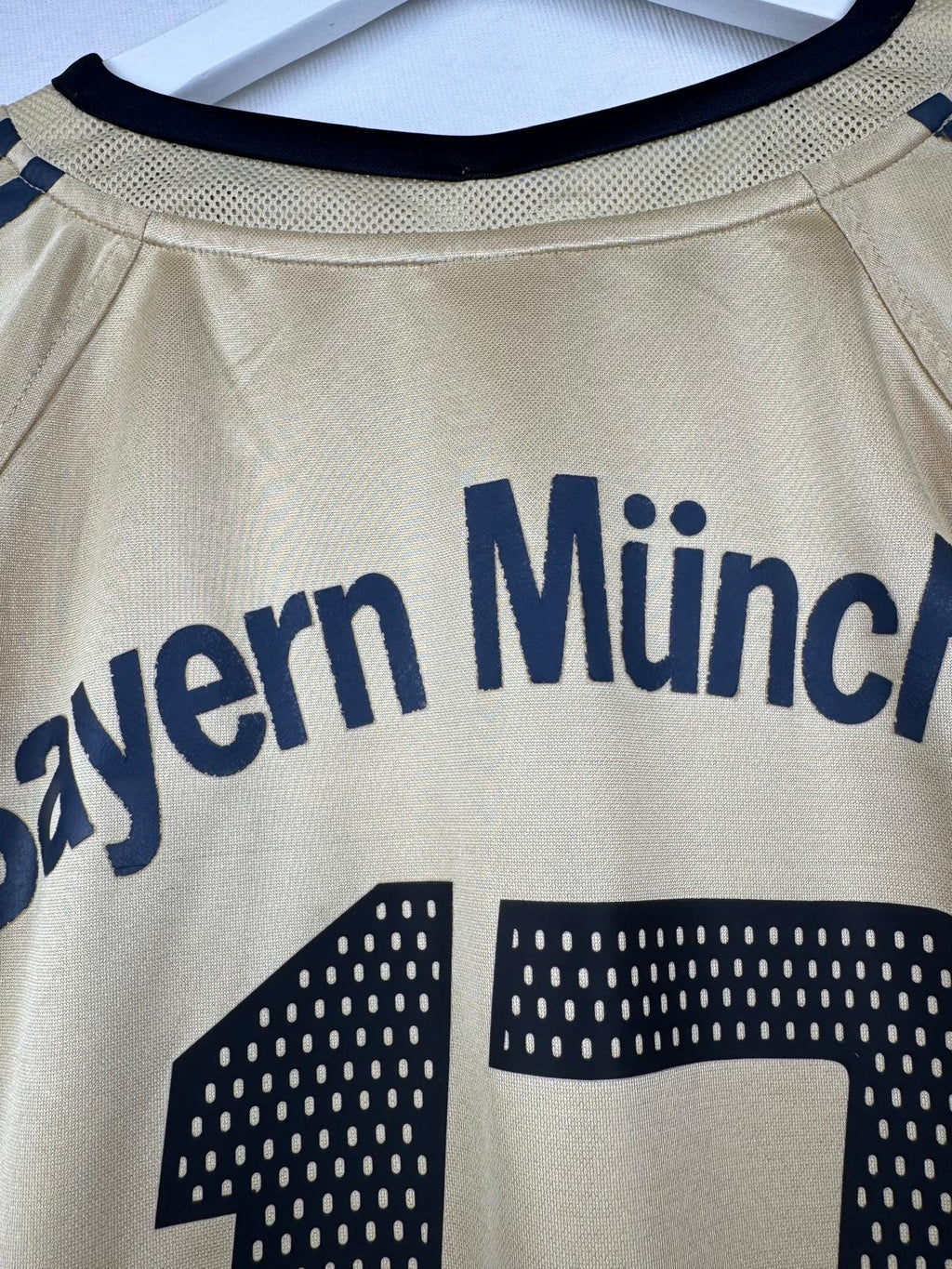 FC BAYERN MUNICH 2004/06 AWAY SHIRT - #13 BALLACK (SIZE XL)