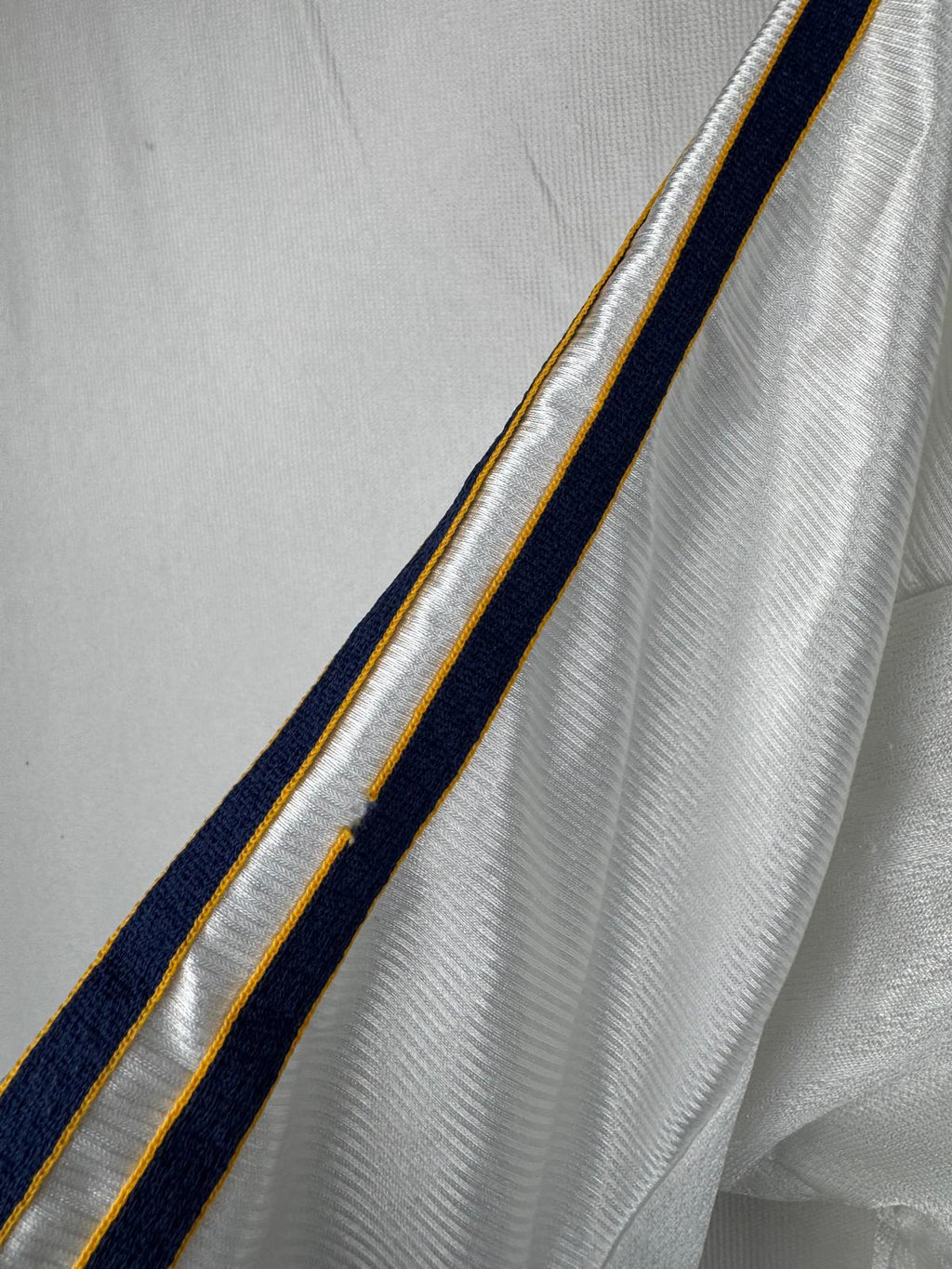 REAL MADRID 1998/00 HOME SHIRT - #7 RAUL (SIZE M)