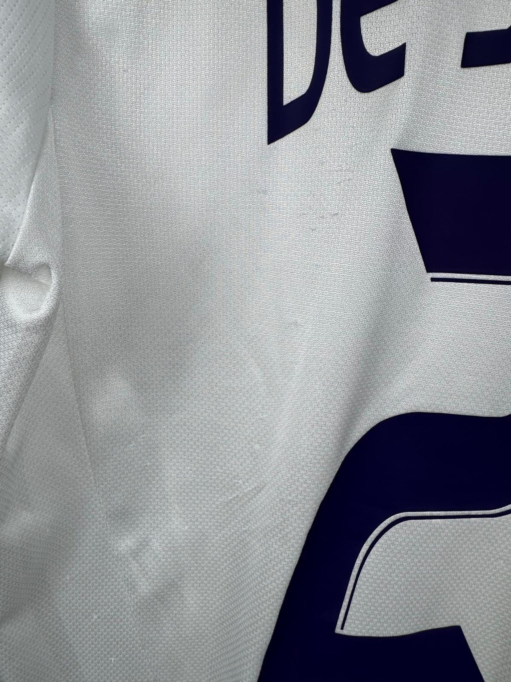RSC ANDERLECHT 2009/10 HOME SHIRT - #21 DE SUTTER (SIZE L)