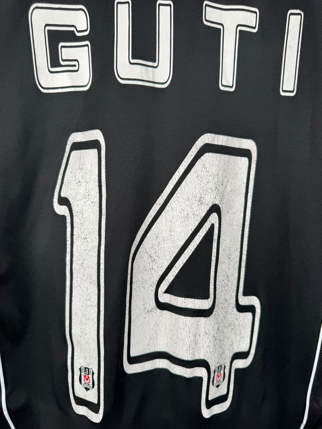 BESIKTAS 2010/11 THIRD SHIRT - #14 GUTI (SIZE M)