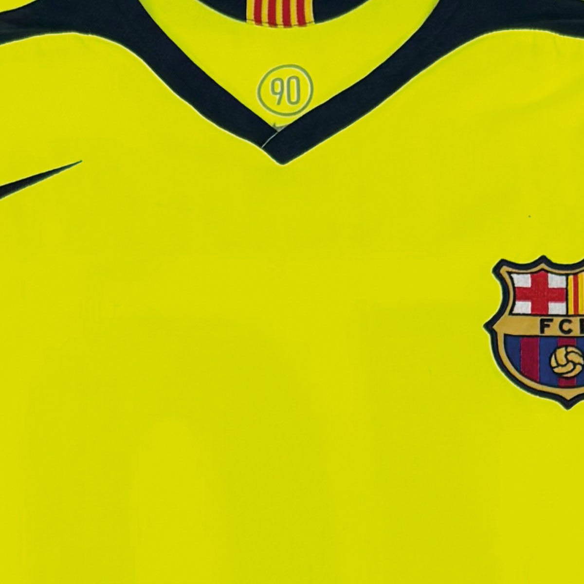 FC BARCELONA 2005/06 AWAY SHIRT – #10 RONALDINHO (SIZE XL)